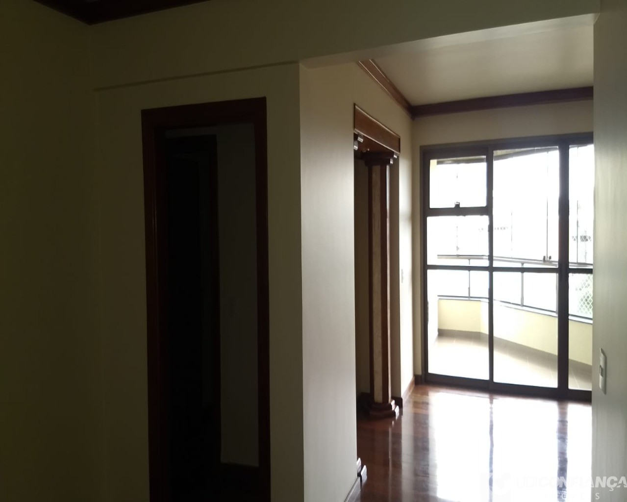 Apartamento à venda com 4 quartos, 205m² - Foto 18