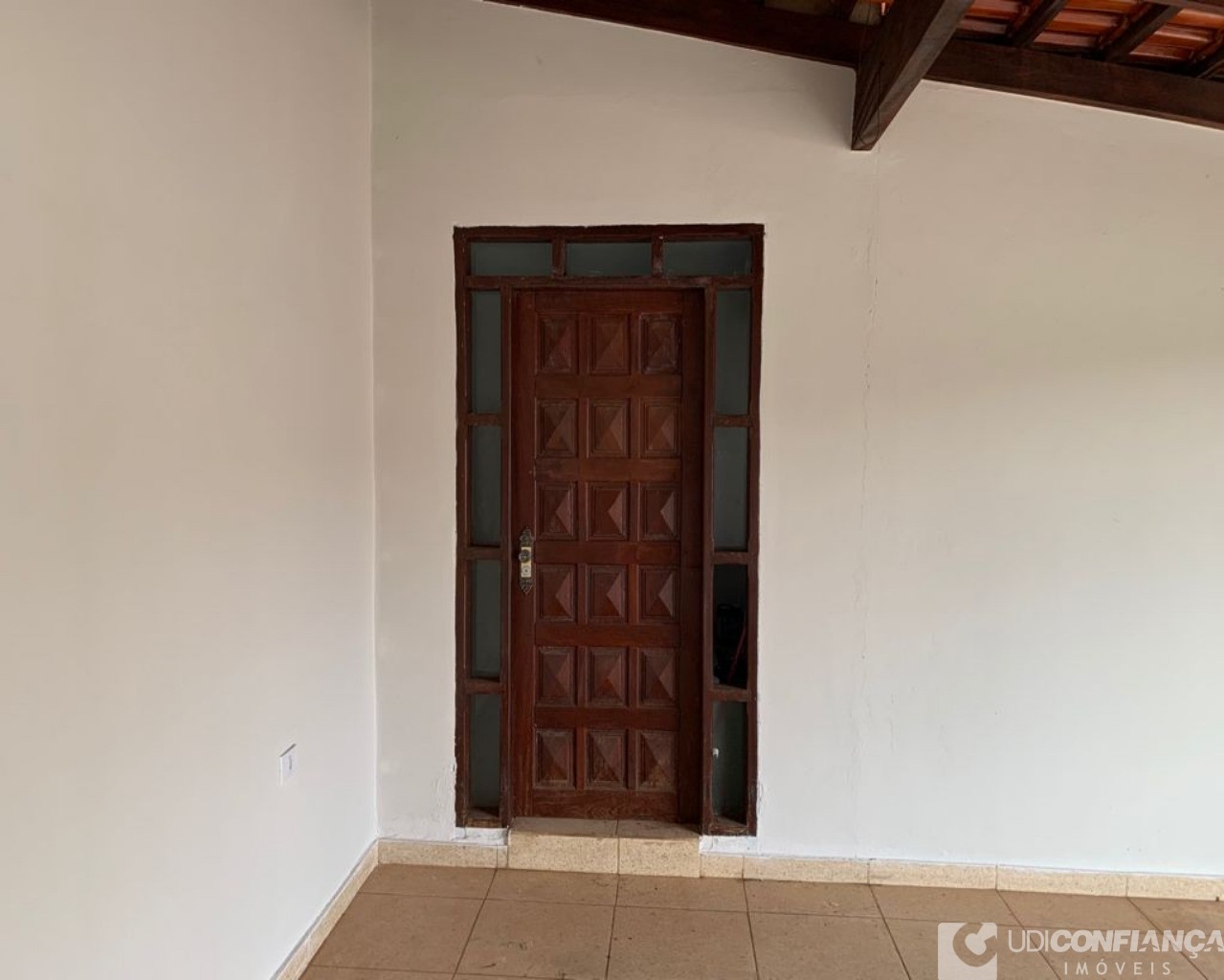 Casa à venda com 3 quartos, 170m² - Foto 3