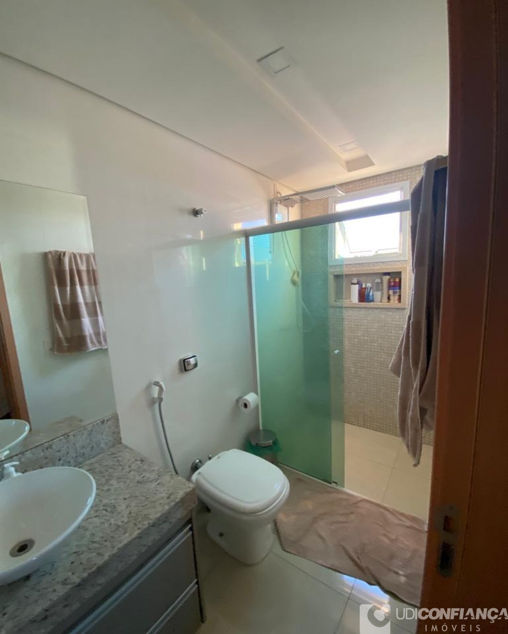 Apartamento à venda com 3 quartos, 105m² - Foto 7