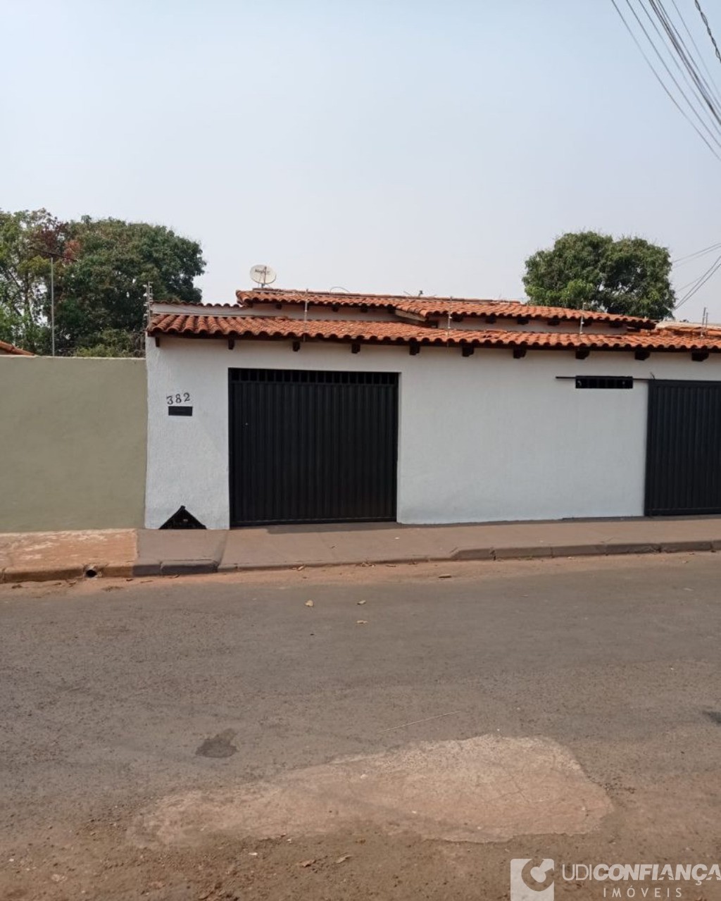 Casa à venda com 3 quartos, 170m² - Foto 1