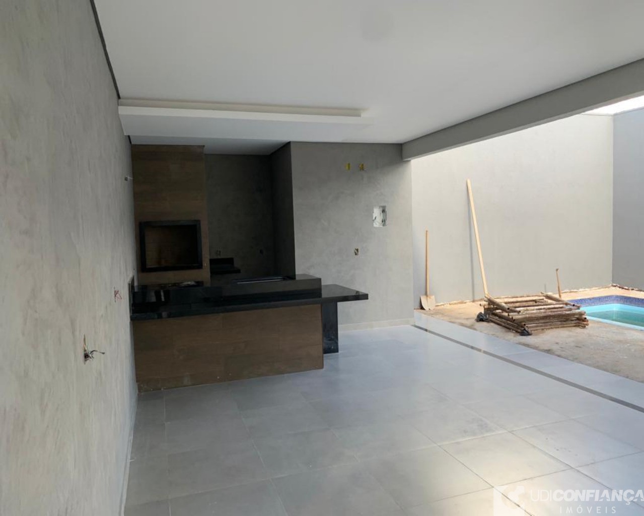 Casa à venda com 4 quartos, 240m² - Foto 5