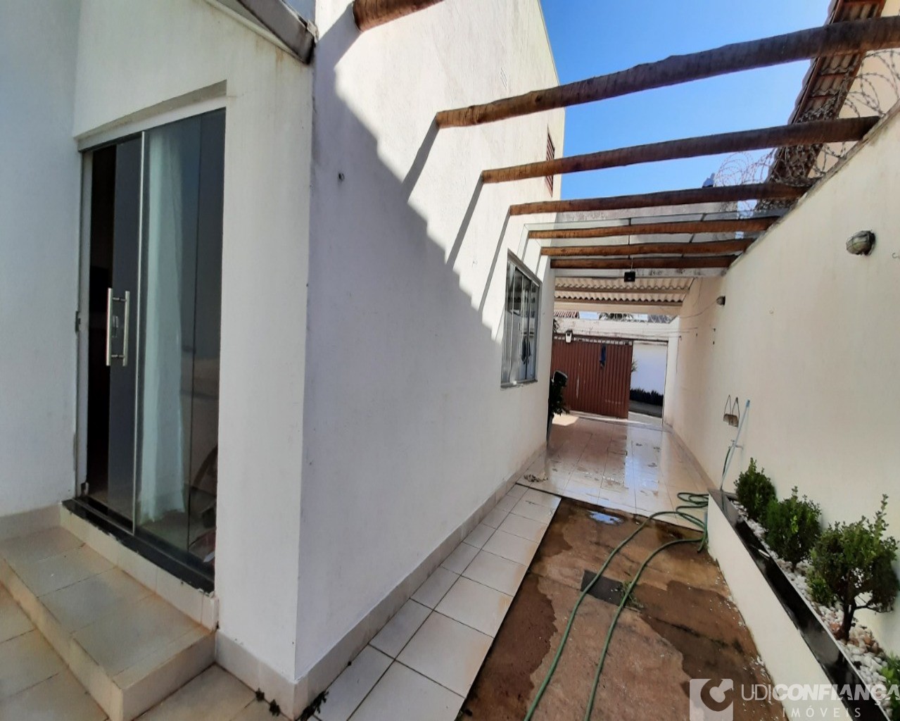 Casa à venda com 3 quartos, 160m² - Foto 12