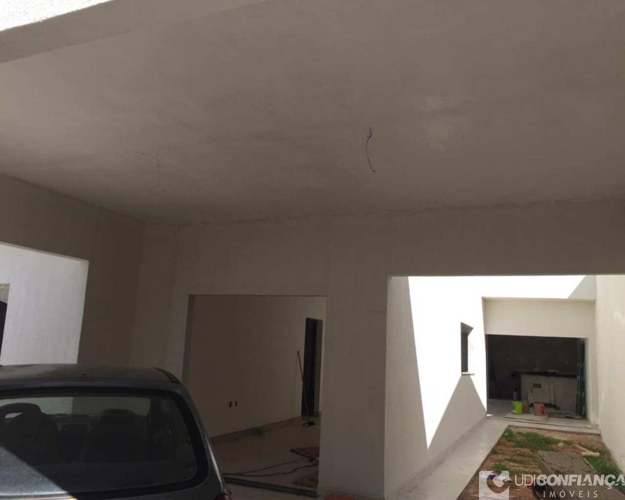 Casa à venda com 3 quartos, 200m² - Foto 3