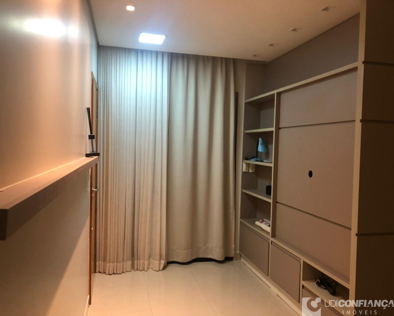 Apartamento à venda com 2 quartos, 55m² - Foto 7