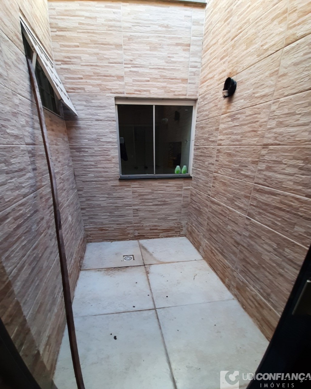 Casa à venda com 3 quartos, 160m² - Foto 10