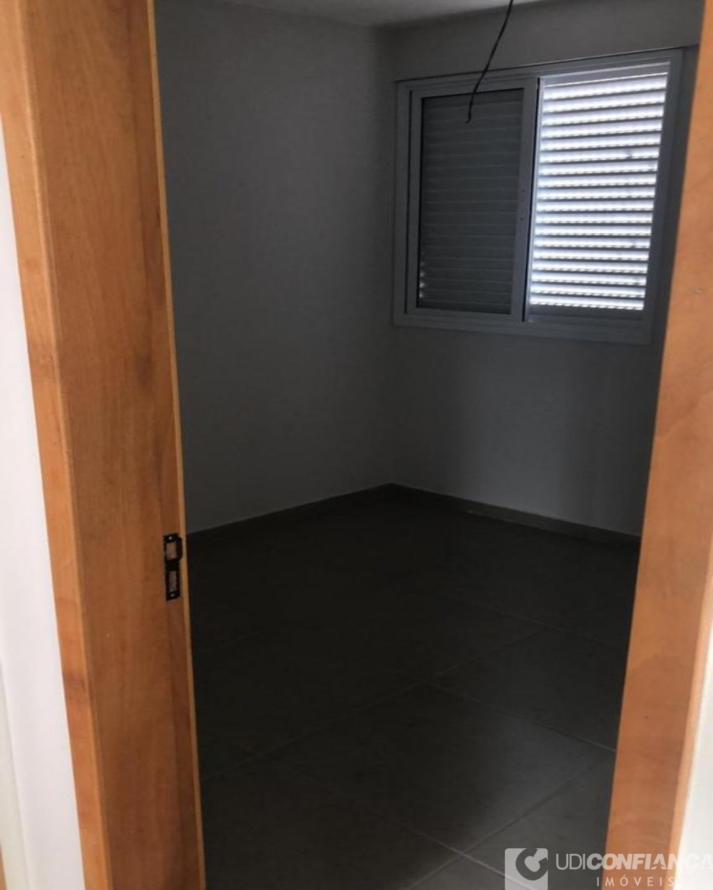 Apartamento à venda com 2 quartos, 60m² - Foto 7