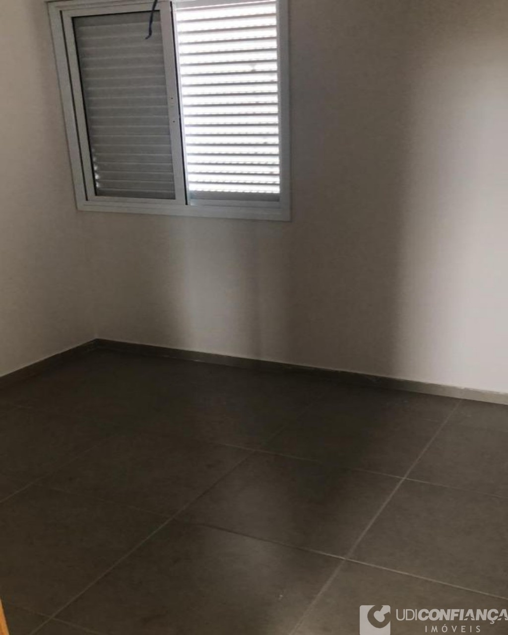 Apartamento à venda com 2 quartos, 60m² - Foto 5