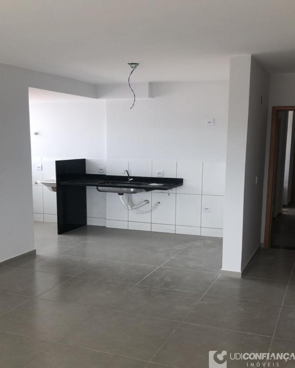 Apartamento à venda com 2 quartos, 60m² - Foto 9