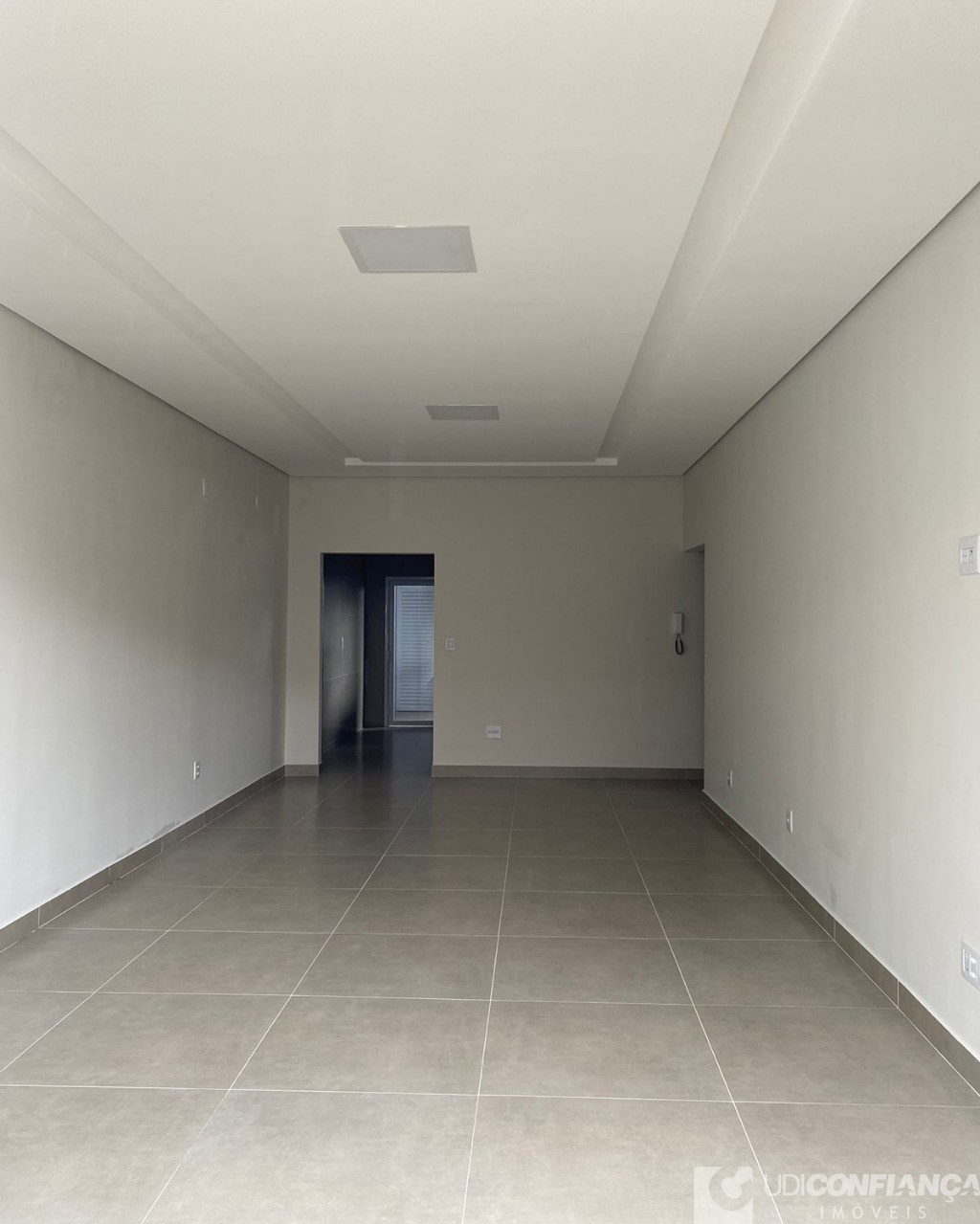 Casa à venda com 3 quartos, 150m² - Foto 1