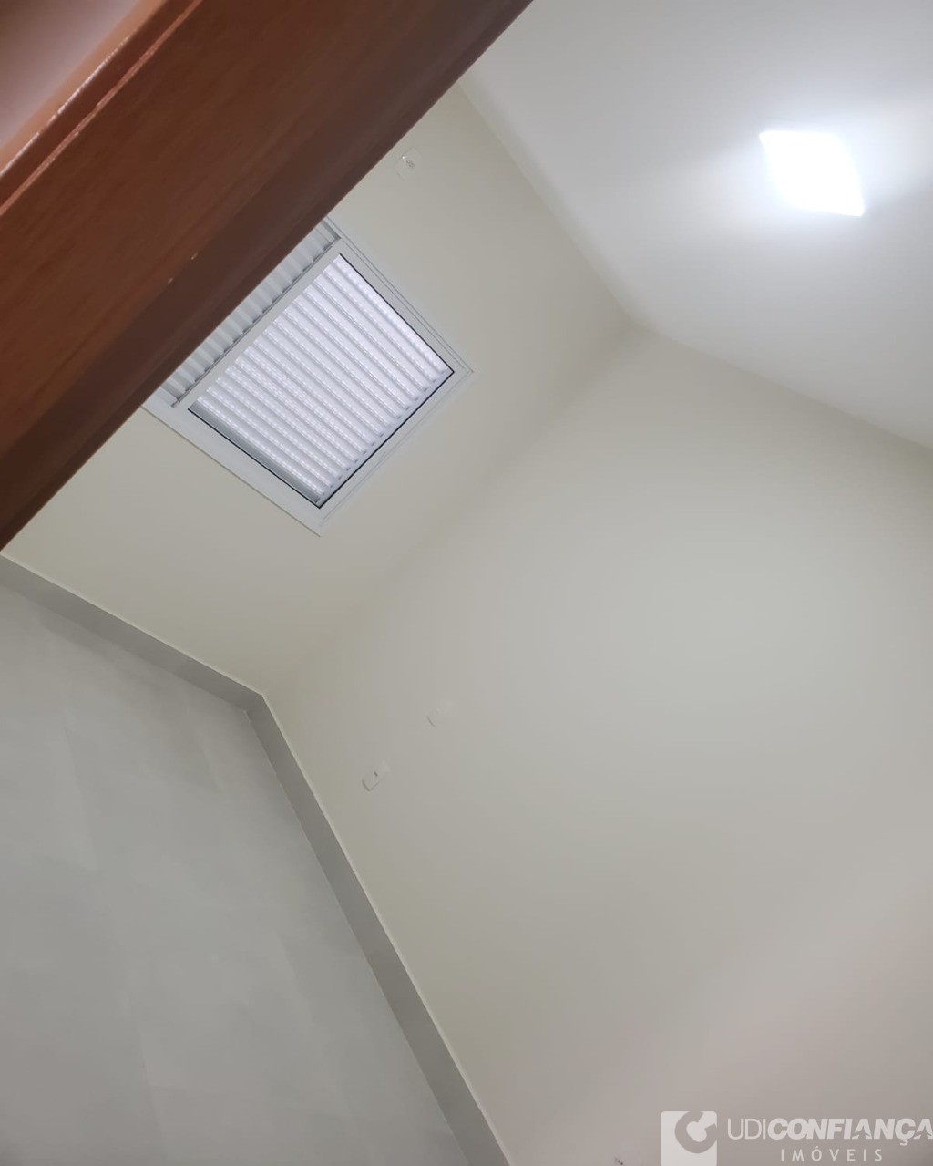 Casa à venda com 3 quartos, 150m² - Foto 14