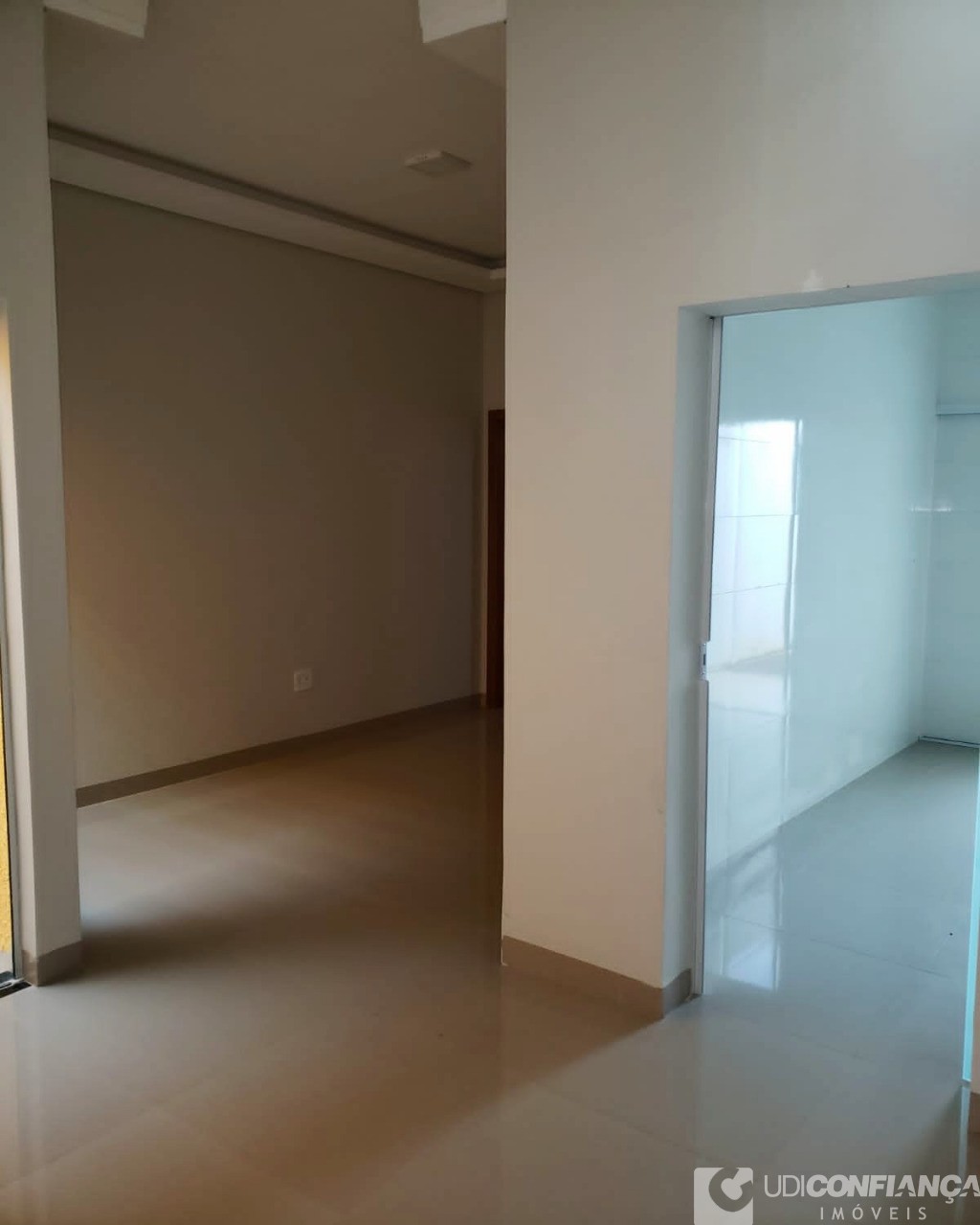 Casa à venda com 2 quartos, 70m² - Foto 21