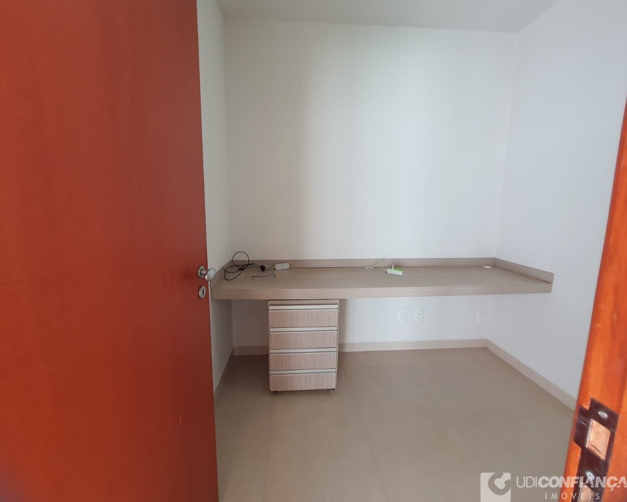 Casa à venda com 3 quartos, 242m² - Foto 26