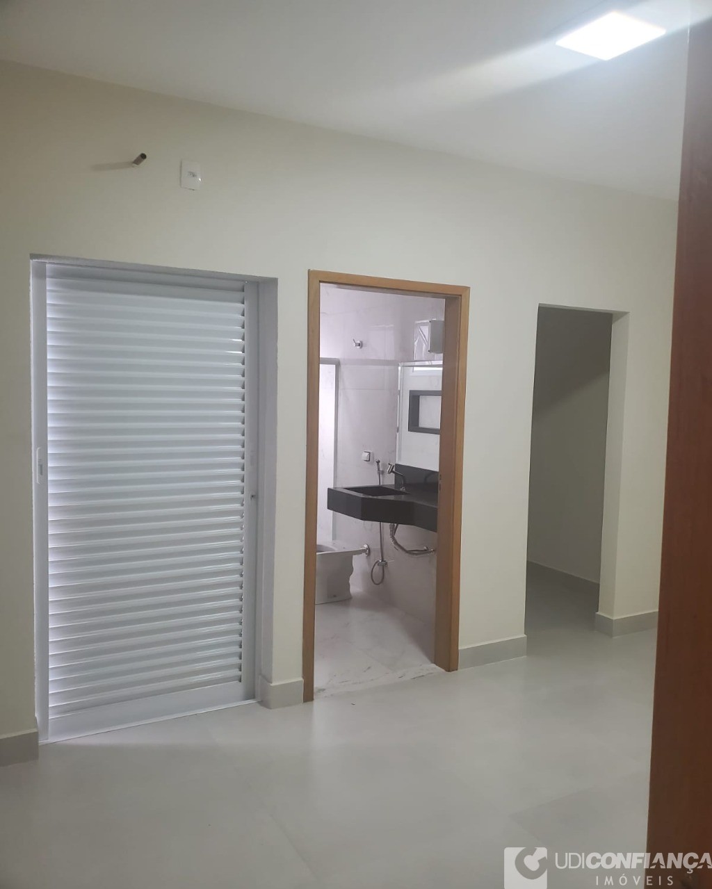 Casa à venda com 3 quartos, 150m² - Foto 11