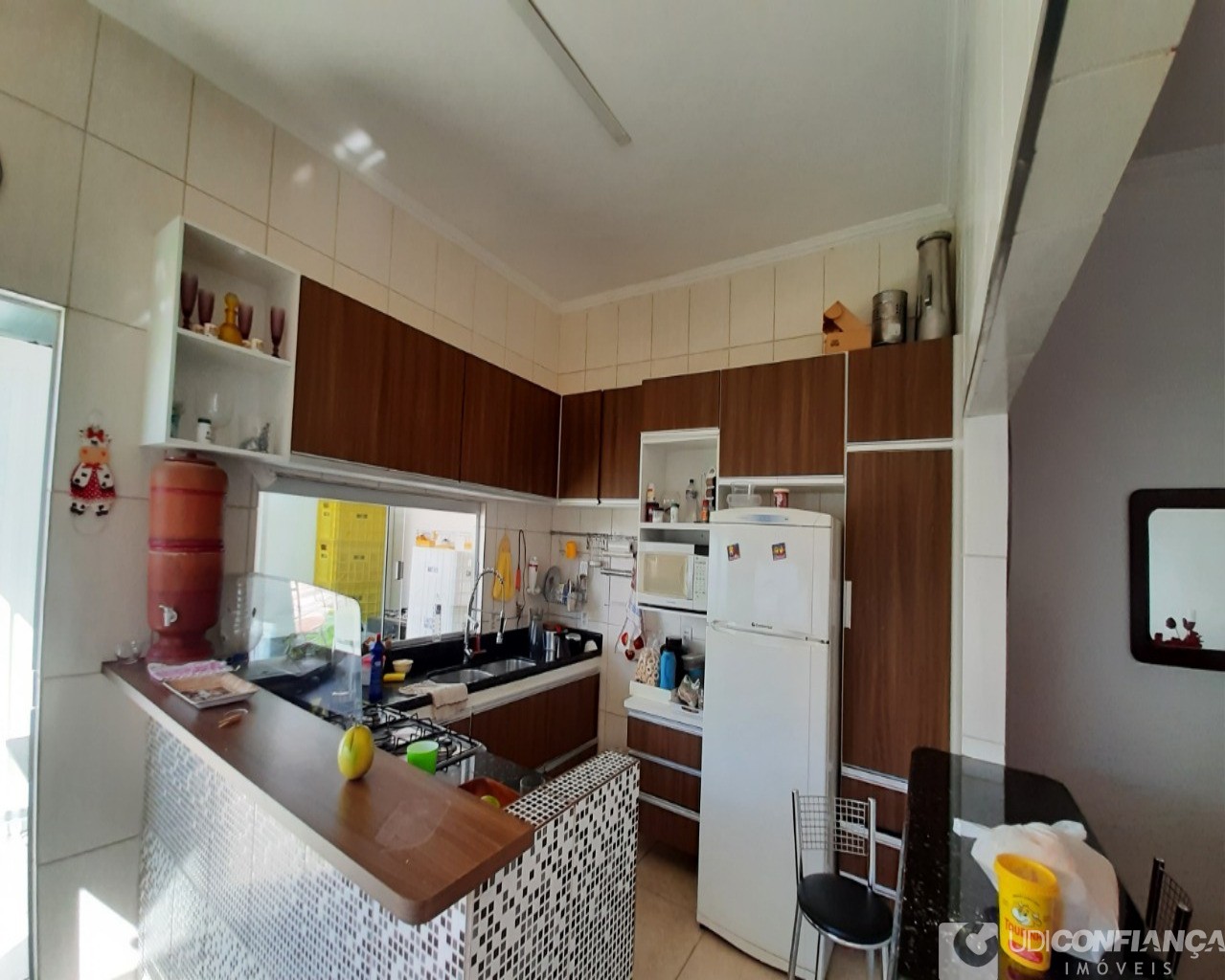 Casa à venda com 3 quartos, 160m² - Foto 3