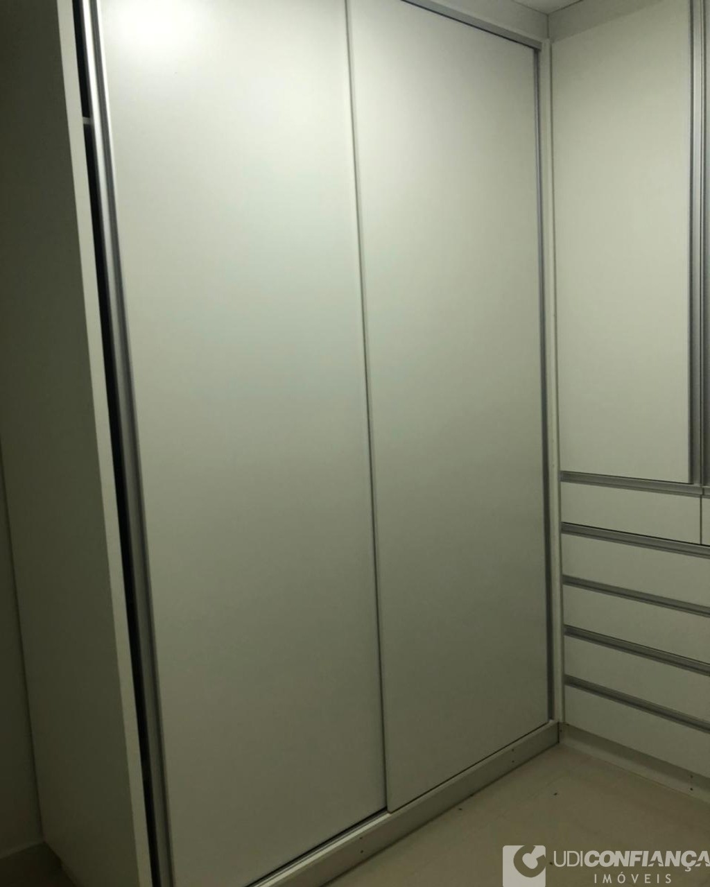 Apartamento à venda com 2 quartos, 55m² - Foto 10