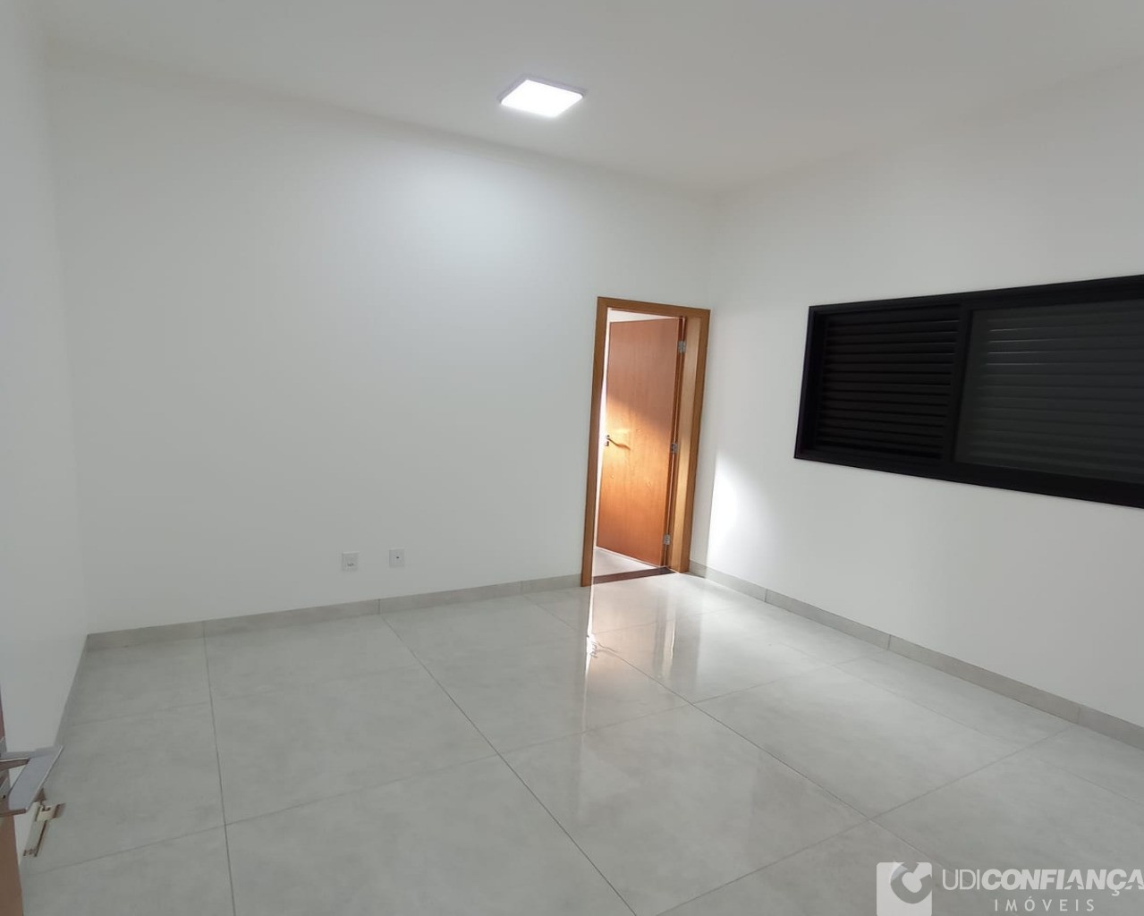 Casa à venda com 3 quartos, 162m² - Foto 19