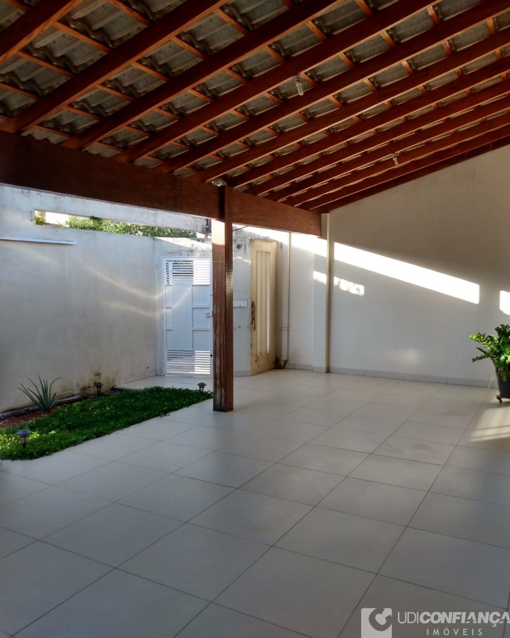 Casa à venda com 3 quartos, 180m² - Foto 23