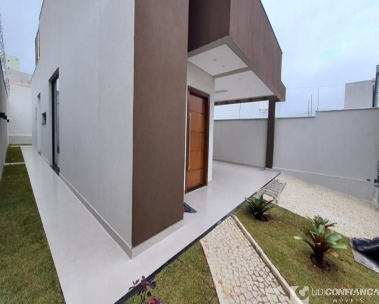 Casa à venda com 3 quartos, 134m² - Foto 5