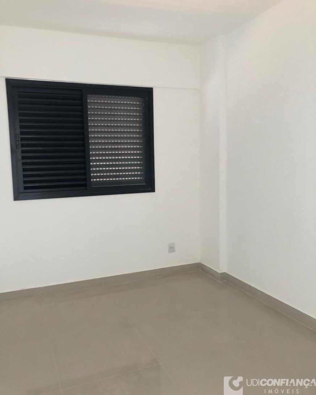 Apartamento à venda com 3 quartos, 90m² - Foto 9