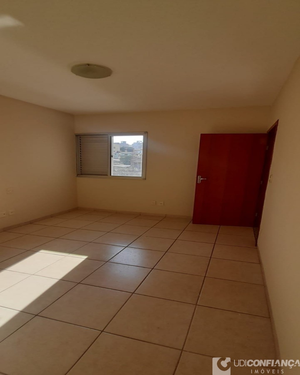 Apartamento à venda com 3 quartos, 106m² - Foto 8