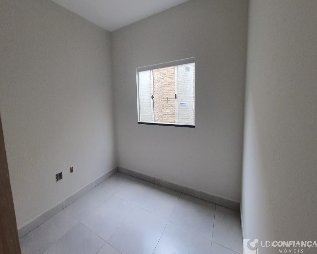 Casa à venda com 3 quartos, 100m² - Foto 9