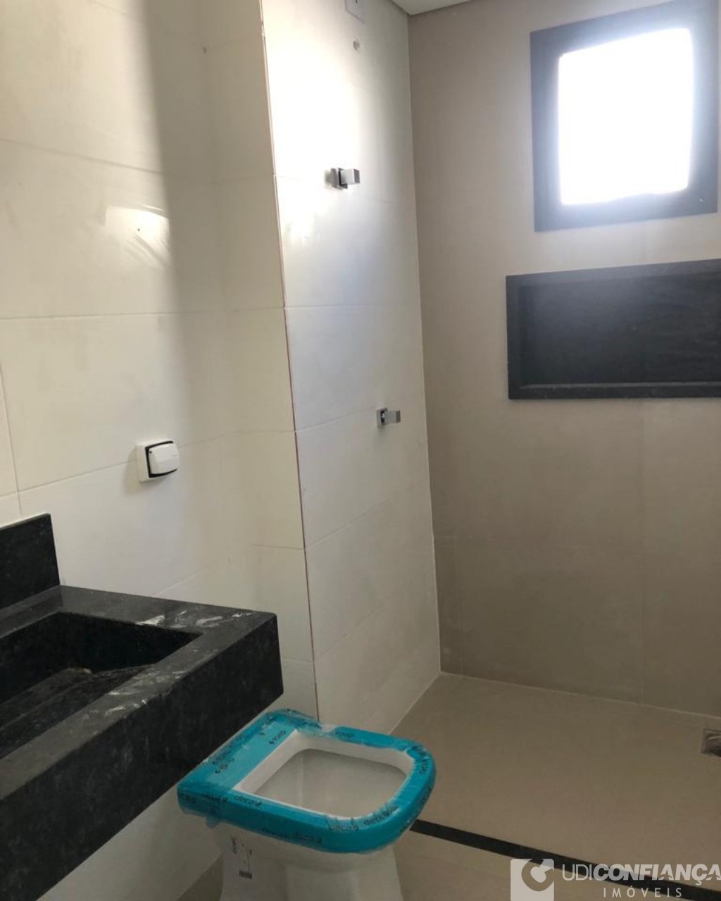 Apartamento à venda com 3 quartos, 90m² - Foto 11