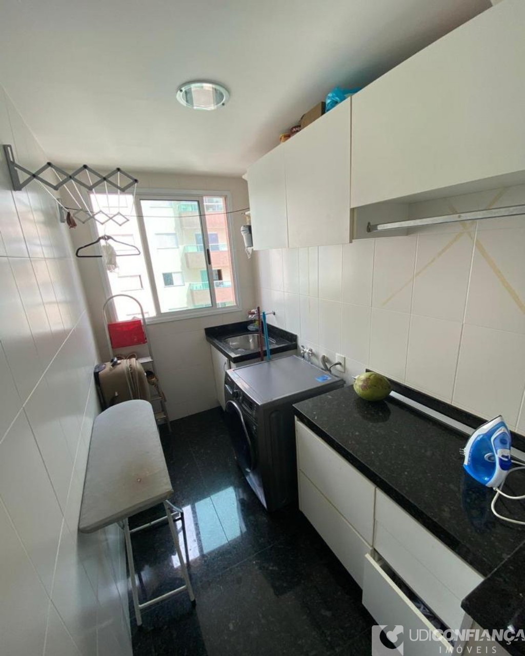 Apartamento à venda com 3 quartos, 100m² - Foto 8