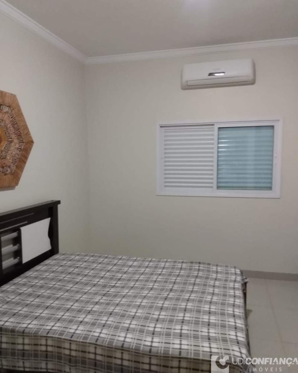 Casa à venda com 3 quartos, 180m² - Foto 5