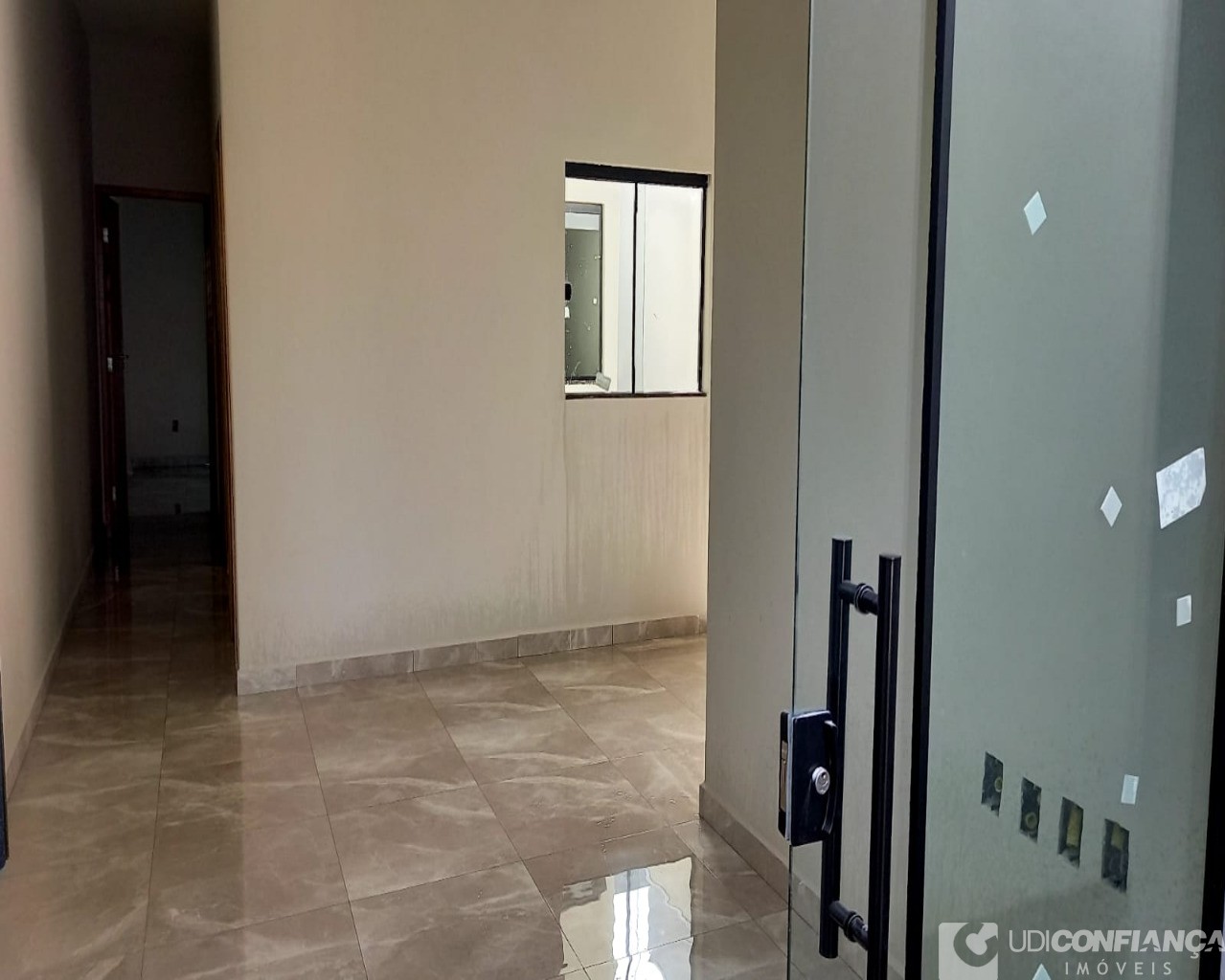 Casa à venda com 2 quartos, 50m² - Foto 17