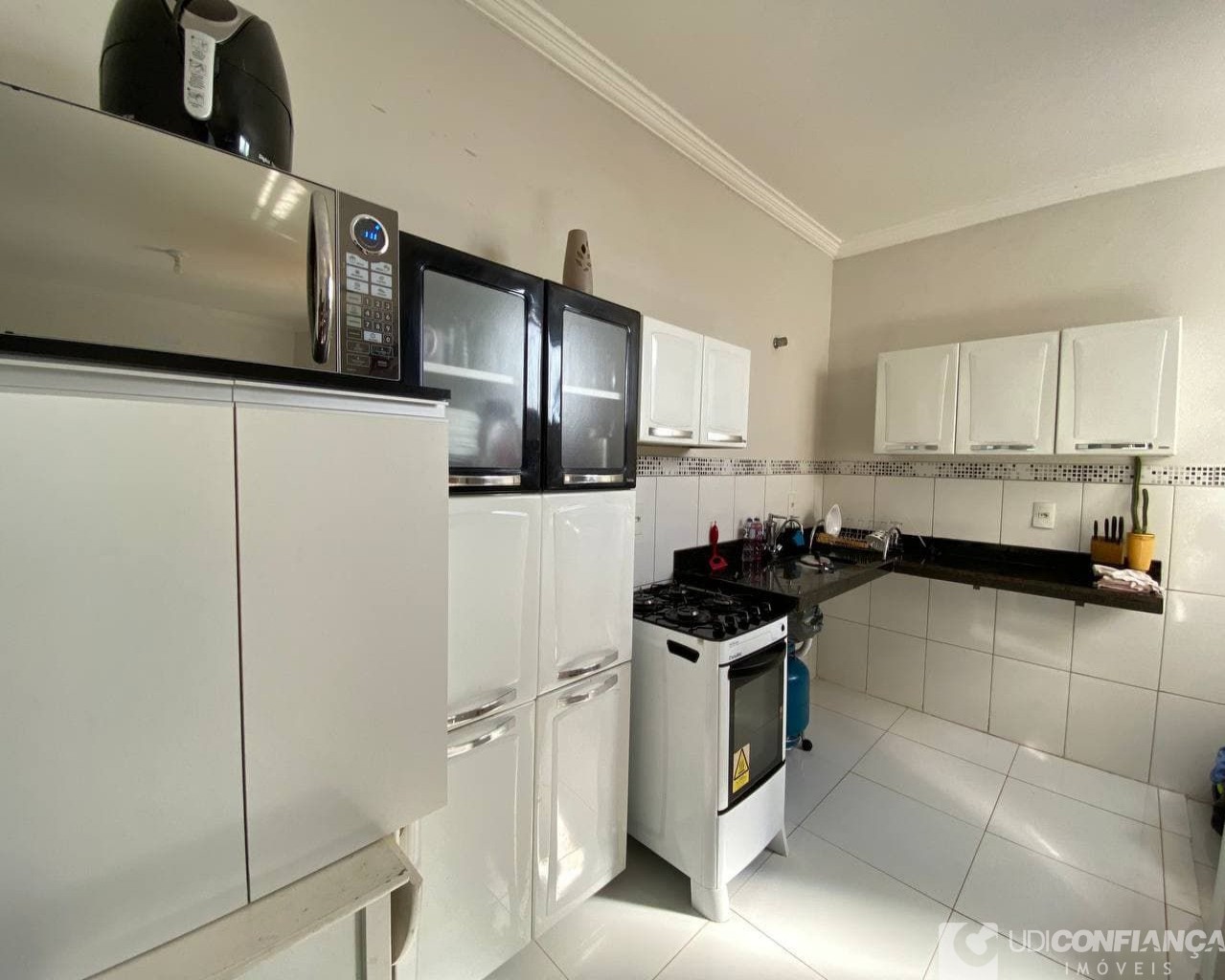 Apartamento à venda com 2 quartos, 52m² - Foto 3