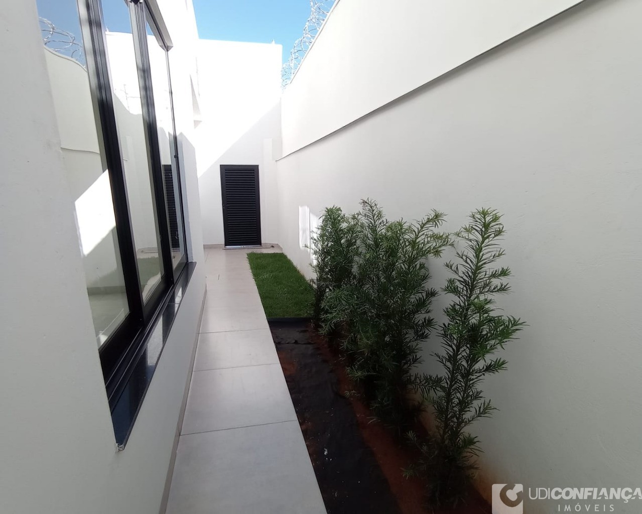 Casa à venda com 3 quartos, 162m² - Foto 28