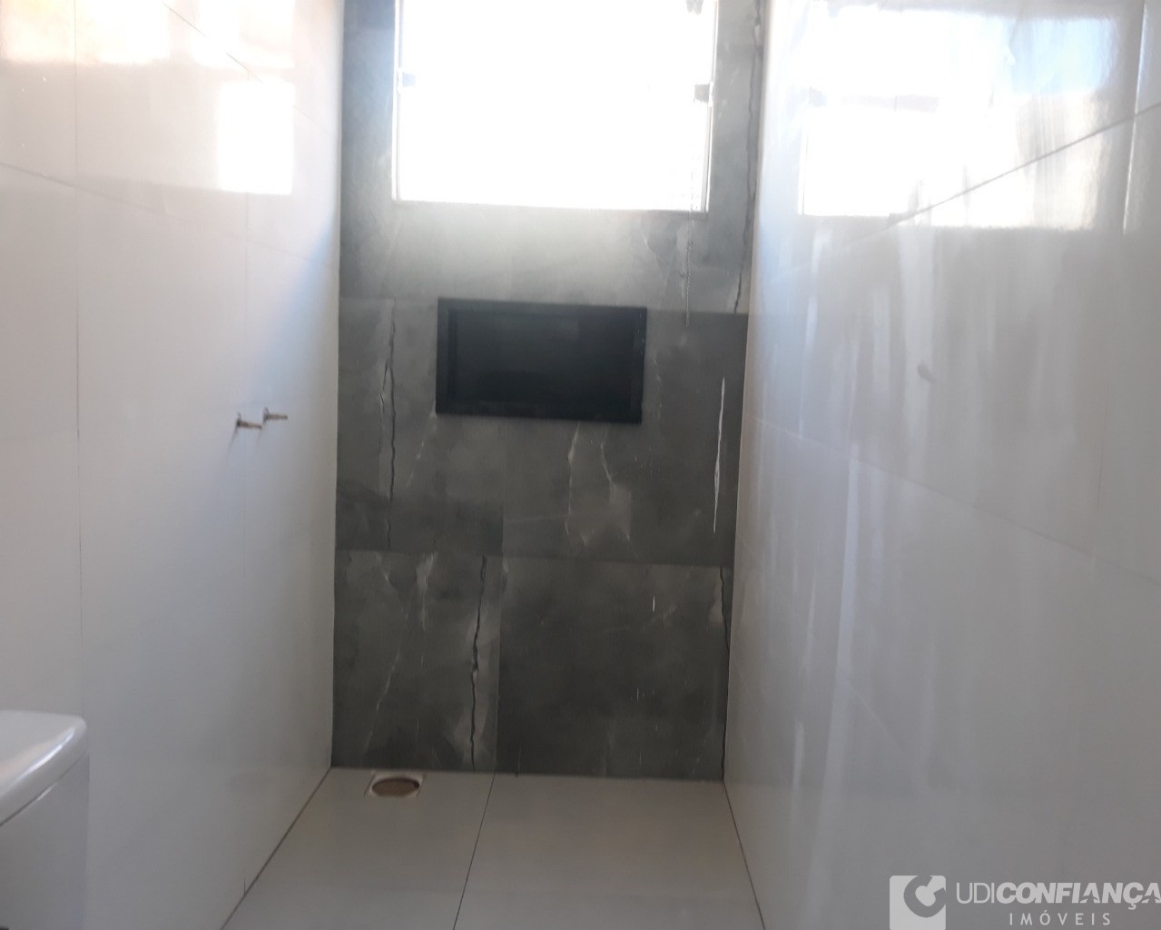 Casa à venda com 3 quartos, 100m² - Foto 17