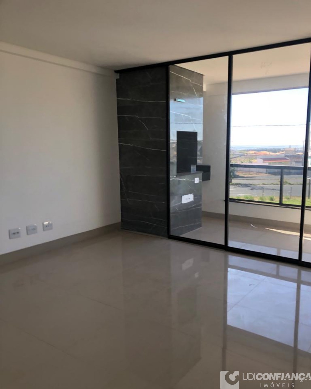 Apartamento à venda com 3 quartos, 90m² - Foto 15