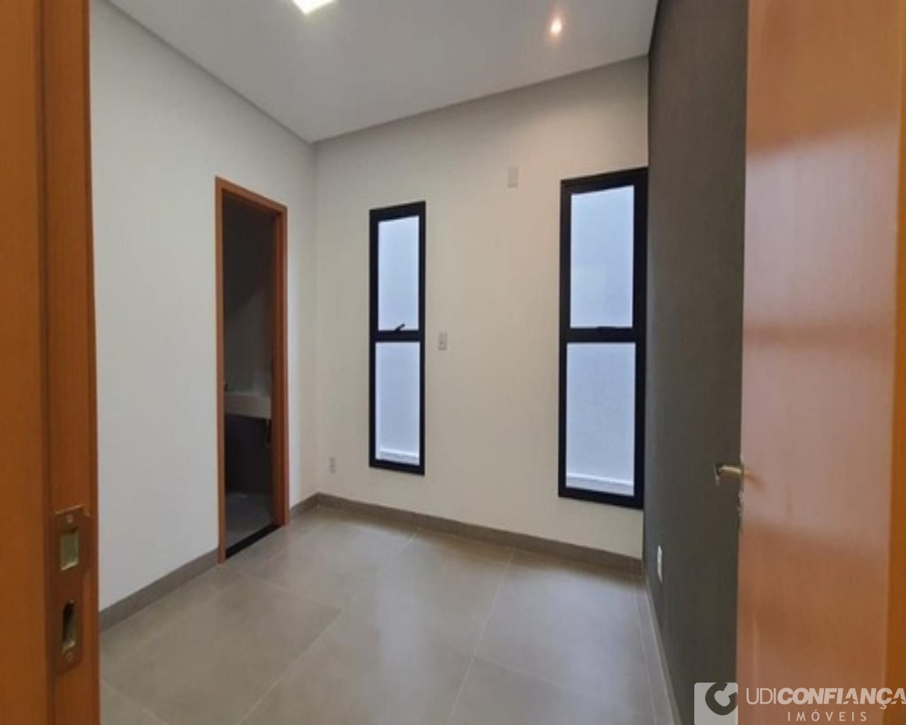 Casa à venda com 3 quartos, 134m² - Foto 6