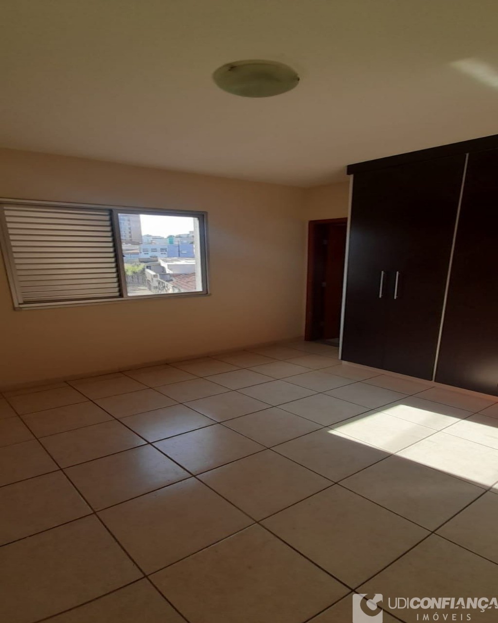 Apartamento à venda com 3 quartos, 106m² - Foto 10