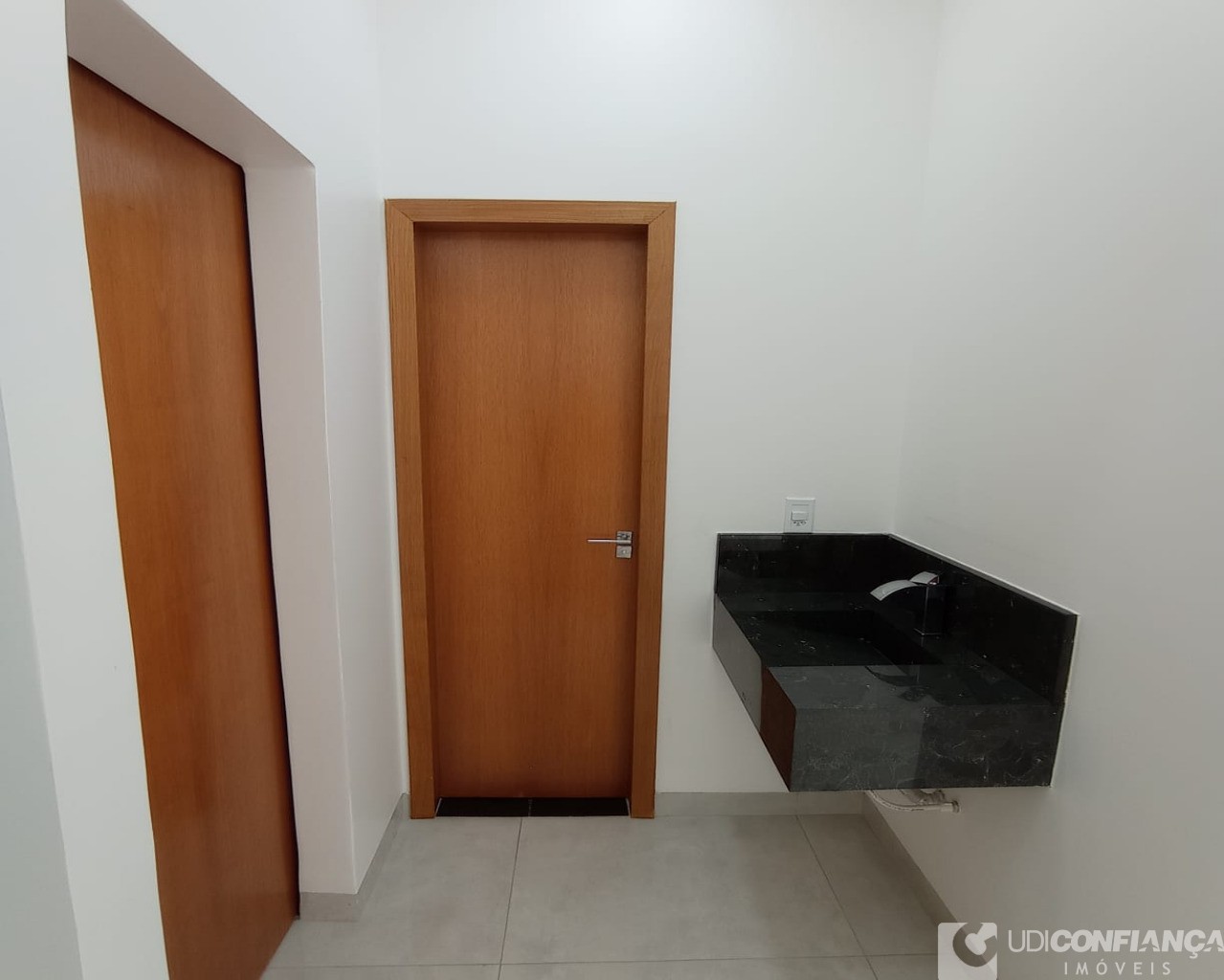 Casa à venda com 3 quartos, 162m² - Foto 15