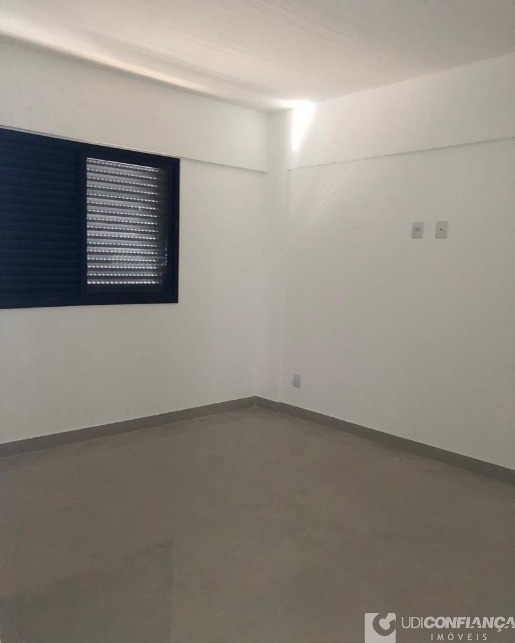 Apartamento à venda com 3 quartos, 90m² - Foto 13