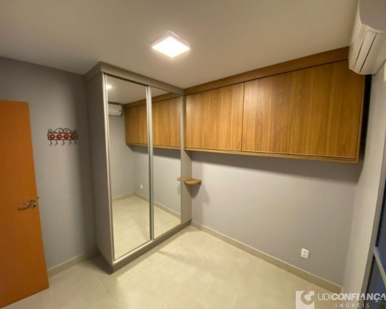 Apartamento à venda com 2 quartos, 48m² - Foto 4