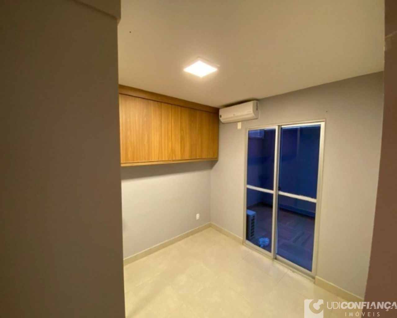 Apartamento à venda com 2 quartos, 48m² - Foto 8