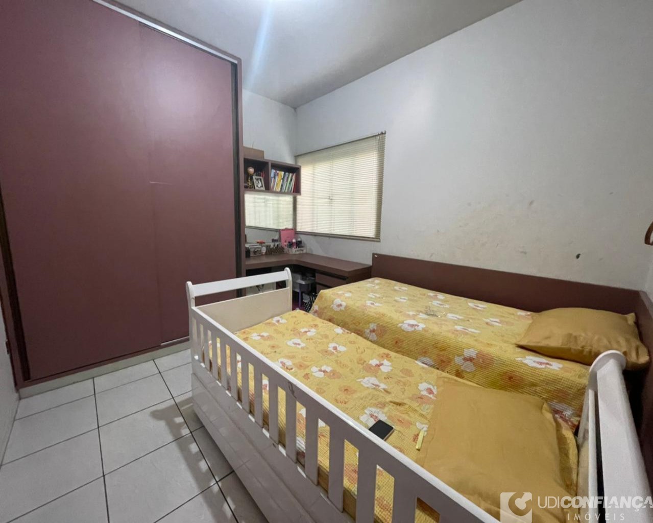 Casa à venda com 3 quartos, 180m² - Foto 11