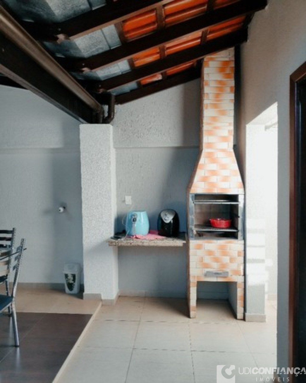 Casa à venda com 4 quartos, 190m² - Foto 16