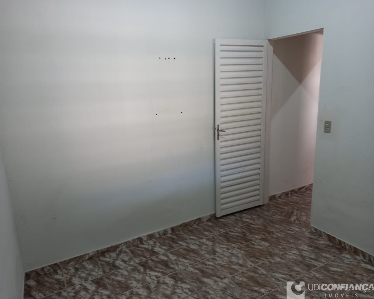 Casa à venda com 3 quartos, 120m² - Foto 6