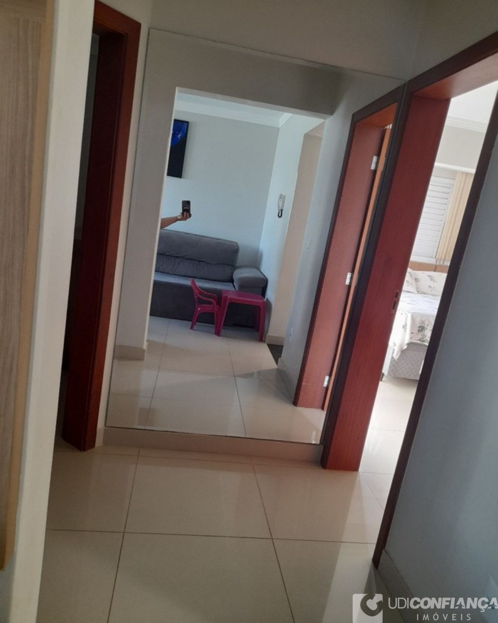 Apartamento à venda com 2 quartos, 59m² - Foto 3