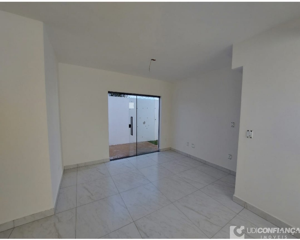 Apartamento à venda com 2 quartos, 61m² - Foto 7