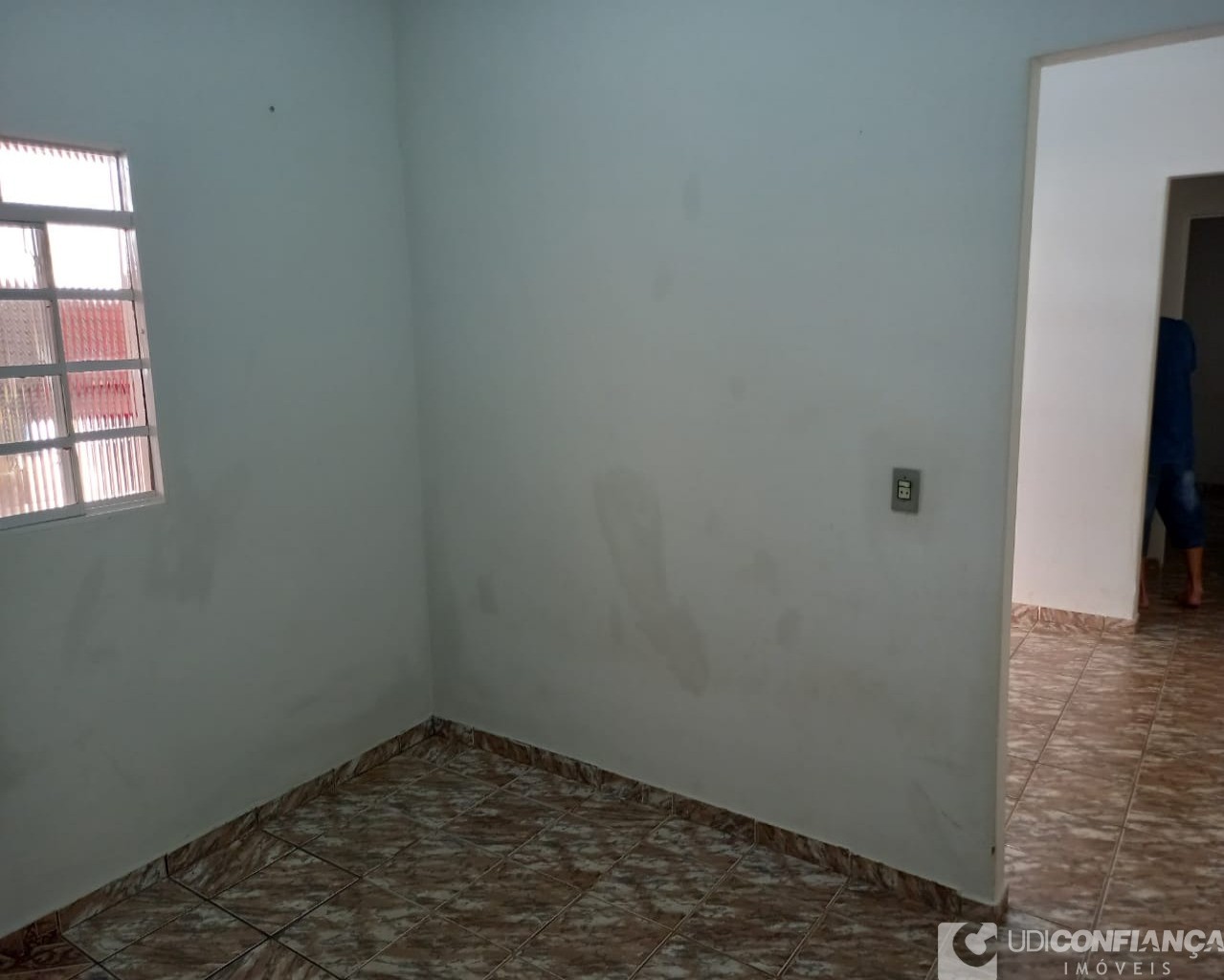 Casa à venda com 3 quartos, 120m² - Foto 11