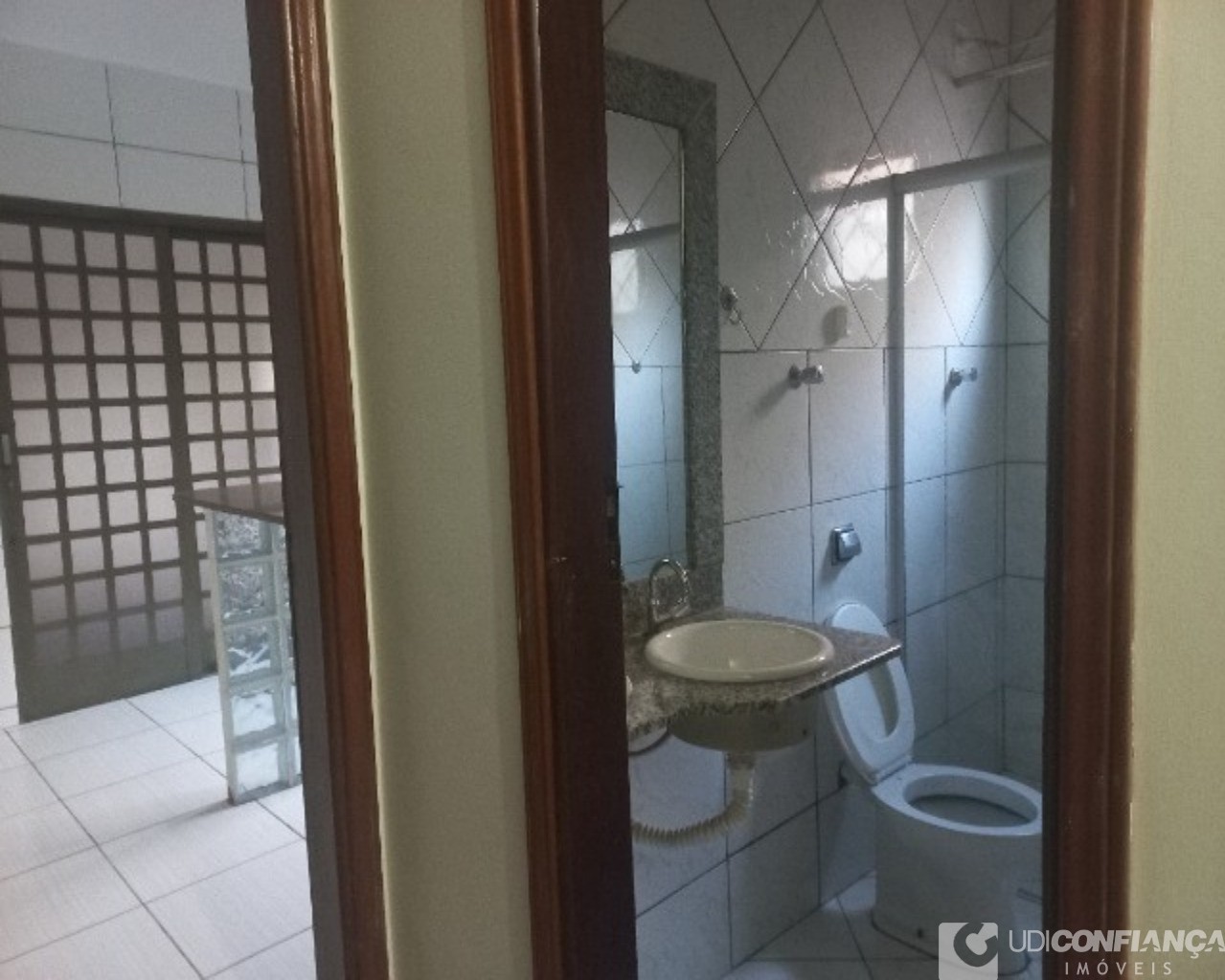 Casa à venda com 3 quartos, 200m² - Foto 16