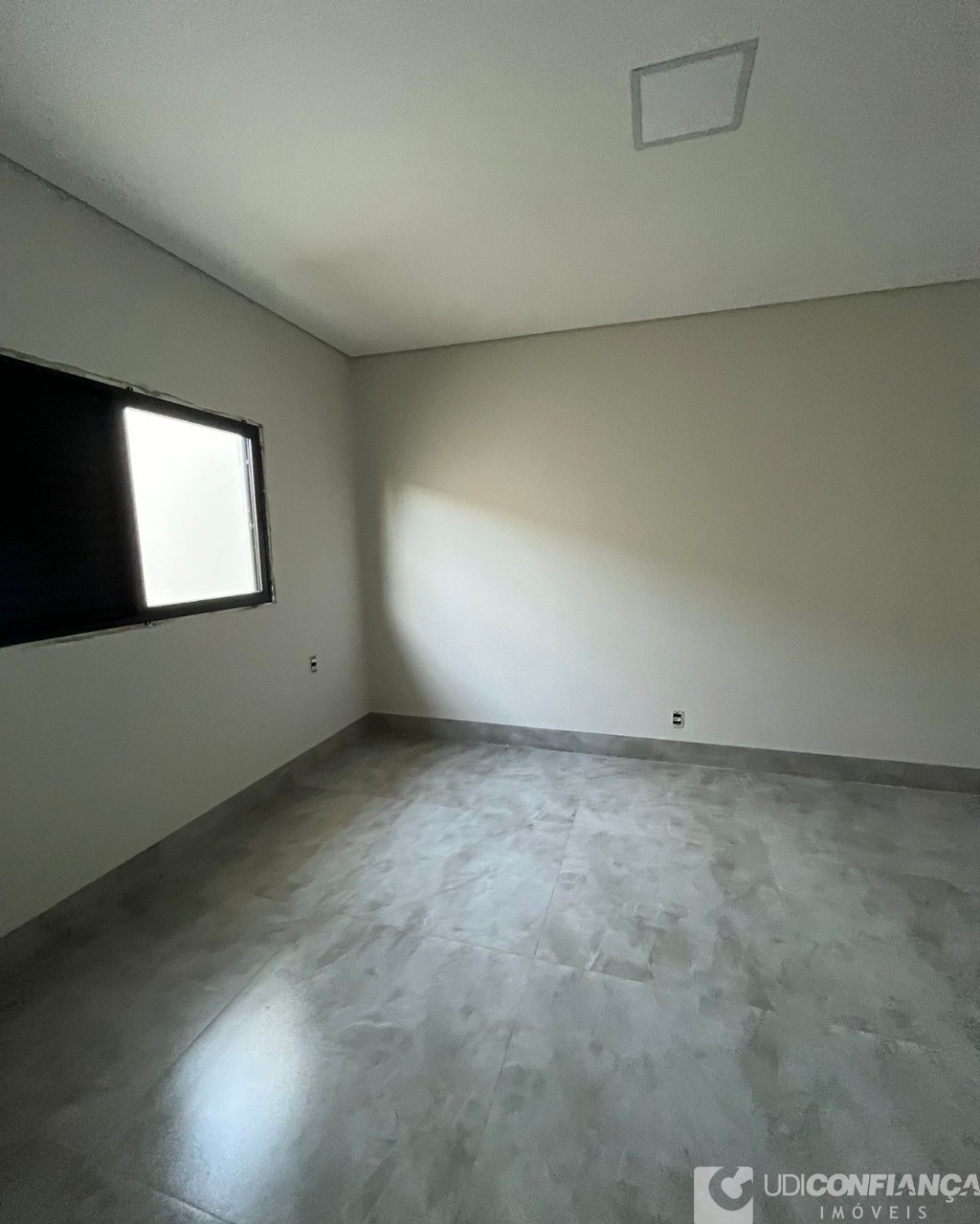 Casa à venda com 3 quartos, 205m² - Foto 15