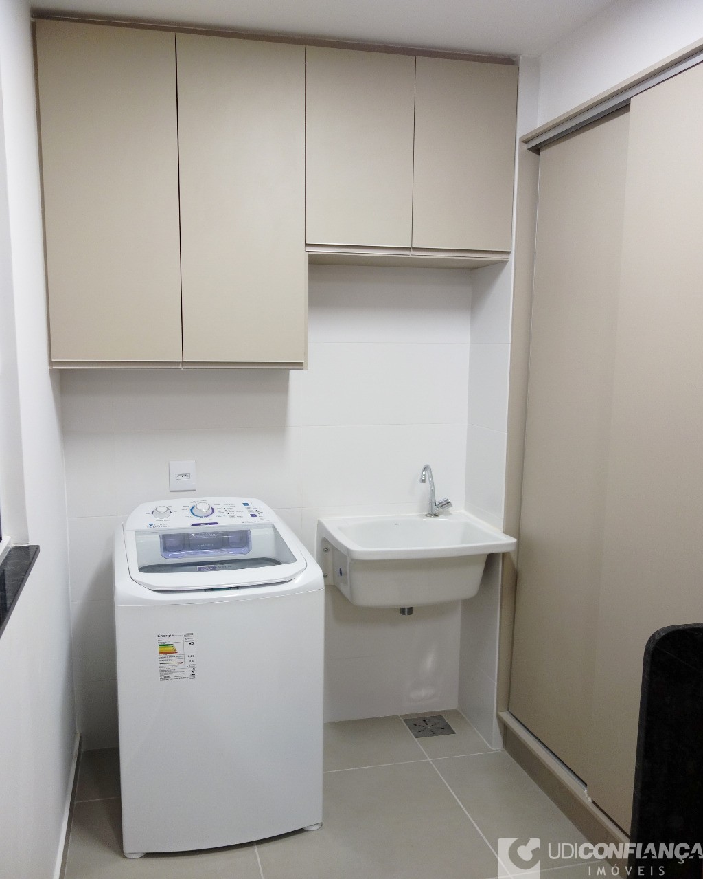 Apartamento à venda com 2 quartos, 56m² - Foto 12