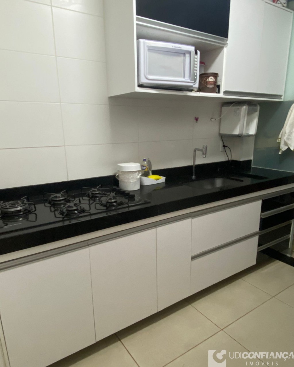 Apartamento à venda com 3 quartos, 72m² - Foto 7