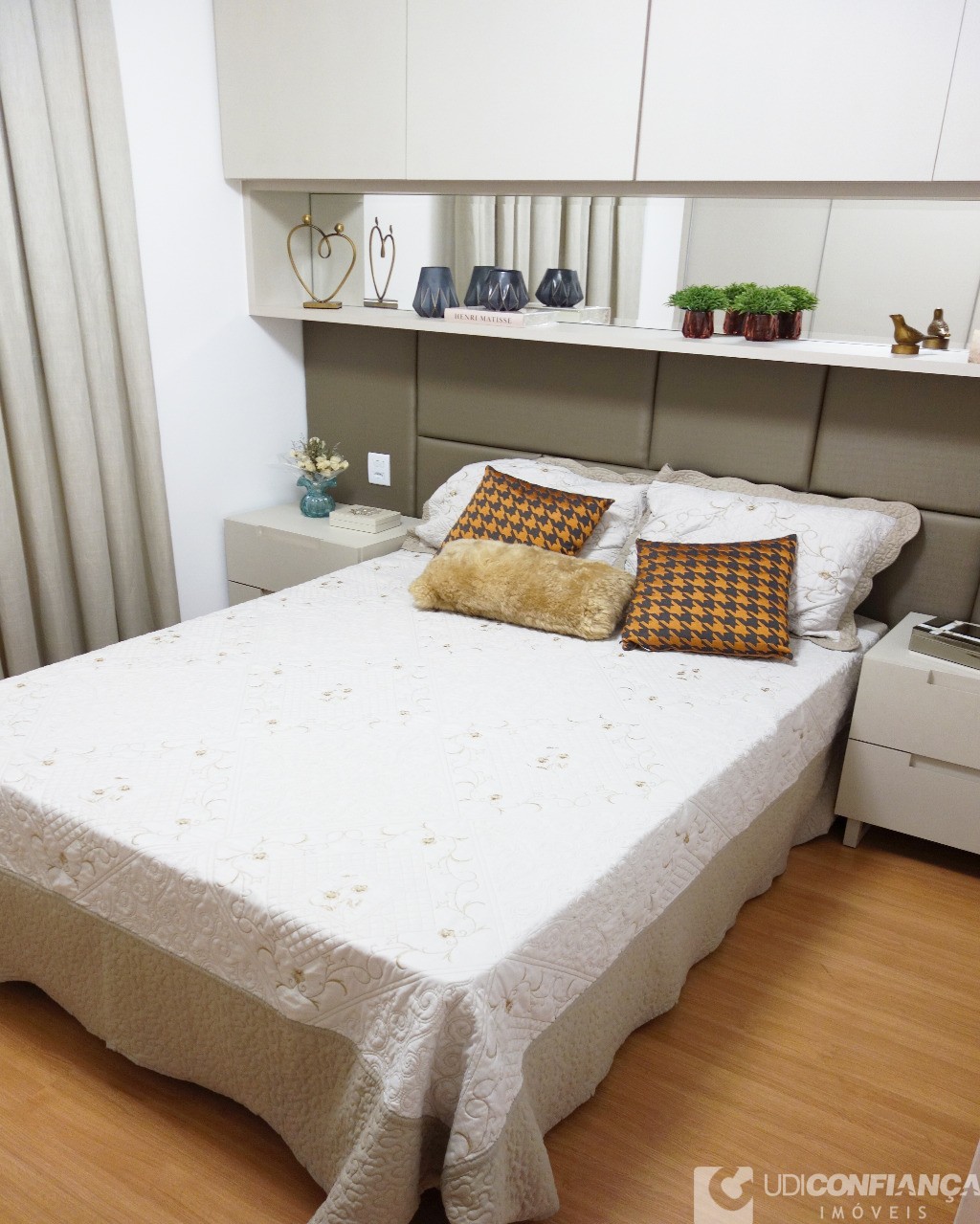 Apartamento à venda com 2 quartos, 56m² - Foto 9